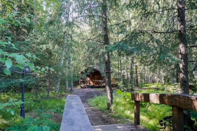 Hope Alaska'S Bear Creek Lodge Экстерьер фото